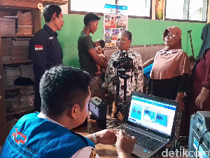 Ratusan Pengungsi Kehilangan Dokumen Kependudukan Dampak Erupsi Semeru