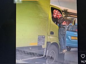 Viral Preman Palak Sopir Truk di Cakung hingga Naik ke Ruang Kemudi