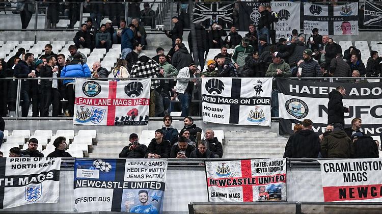 Newcastle Seret Polisi ke UEFA Imbas Pemukulan Suporter
