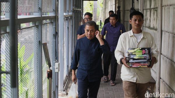 Persiapan Bebas, Barang Pribadi Ira Puspadewi Dibawa Pulang