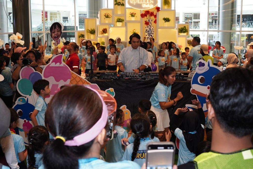 Pinkfong Baby Shark Run 2025