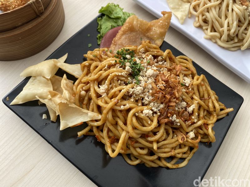 Adu Rasa 3 Mie Pedas Kekinian