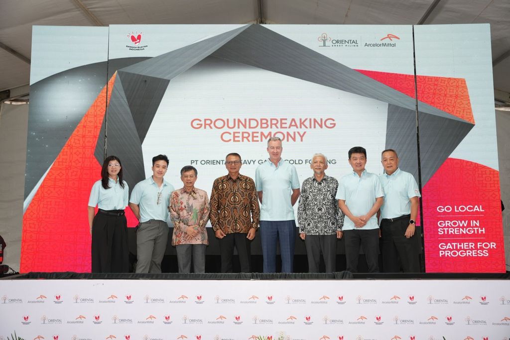 Alvin (HR Manager), Ali Murtopo Simbolon (Deputi Bidang Koordinasi Perniagaan dan Ekonomi Digital