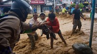 Berdampak Besar, Ketua IDAI Harap Banjir Sumatera Ditetapkan Jadi Bencana Nasional
