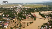 Video Banjir Bandang Luluh Lantakkan Aceh