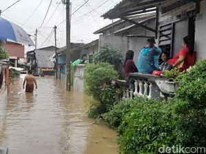 BPBD Medan: 1.839 Orang Mengungsi dan 645 Dievakuasi Akibat Banjir