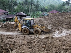 Puan Minta Percepat Pembukaan Jalan Terdampak Longsor Aceh-Sumut-Sumbar