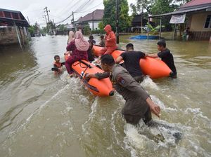 BNPB Ungkap Data Terbaru Pengungsi Korban Banjir-Longsor Sumut, Ini Daftarnya