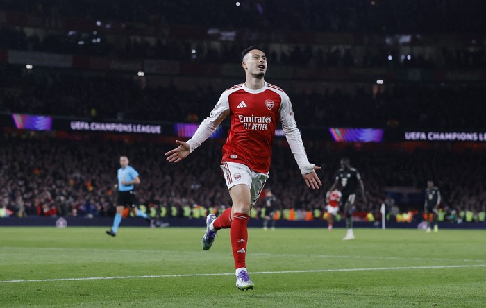 Soccer Football - UEFA Champions League - Arsenal v Bayern Munich - Emirates Stadium, London, Britain - November 26, 2025 Arsenal's Gabriel Martinelli celebrates scoring their third goal Action Images via Reuters/Peter Cziborra