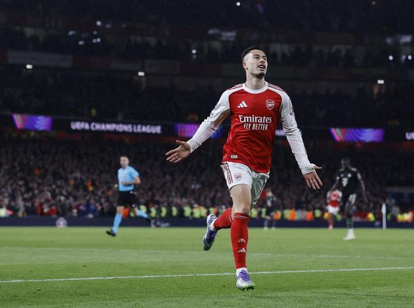 Martinelli Jimatnya Arsenal