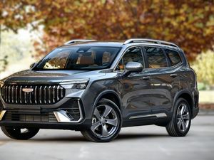 Geely Luncurkan SUV Mewah 7 Penumpang, Harga Rp 211 Jutaan