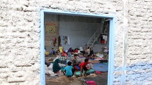 Gudang Jadi Pengungsian Warga Terdampak Banjir Bandang Tapanuli Selatan