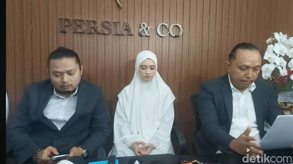 Inara Rusli Chat ke Istri Insanul Fahmi: Kita Sudah Gak Ada Hubungan Ya, Mawa