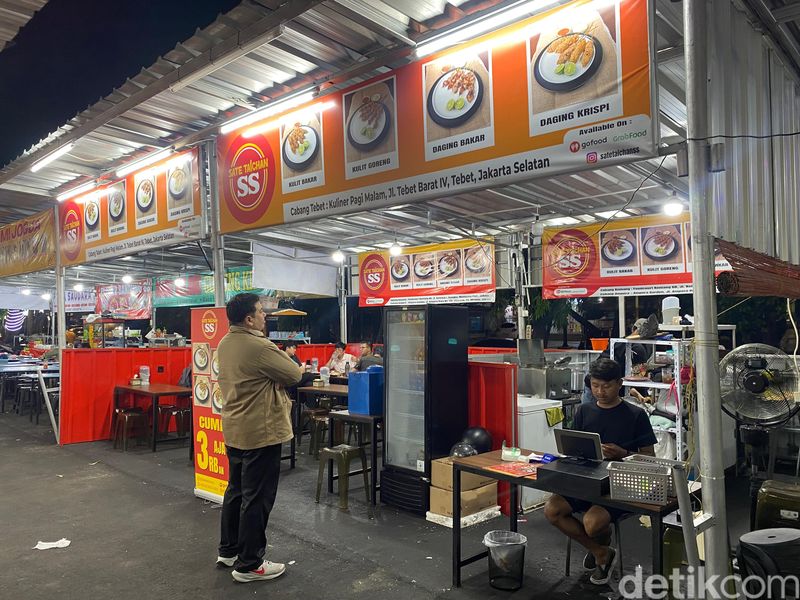 Jajanan Enak di Kuliner Pagi Malam Tebet Jajanan Enak di Kuliner Pagi Malam Tebet
