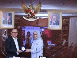 MenPAN-RB Siap Dukung Penguatan P2MI Capai Target 500 Ribu PMI di 2026