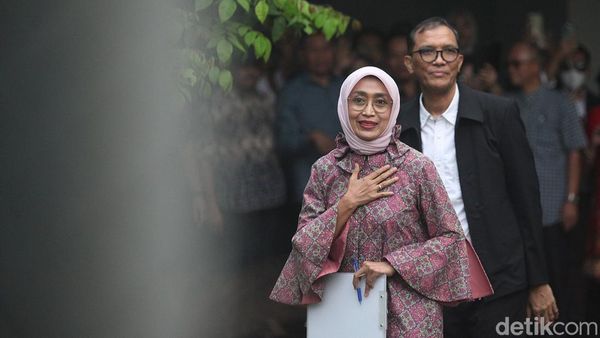 Potret Eks Dirut ASDP Ira Puspadewi Bebas Usai Rehabilitasi Presiden