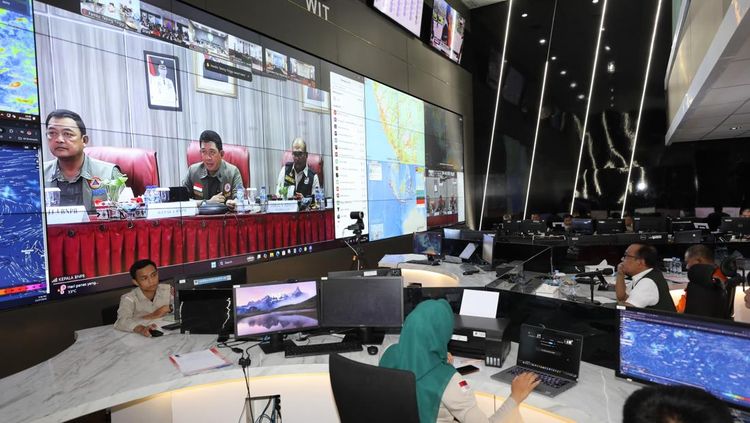 BNPB Terapkan Modifikasi Cuaca Demi Respons Bencana Kilat di Sumatera