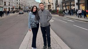 Momen Angel Karamoy Liburan ke London Bareng Gusti Ega