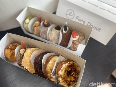 Yeay! Donat Ayam Pop yang Viral di Karawaci Kini Hadir di Jaksel