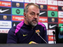Kata Hansi Flick Usai Barcelona Tersingkir dari Liga Champions