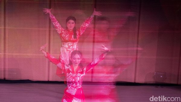 Pertunjukan Cerita Cinta Bunga Matahari dan Rembulan Hidupkan Kisah Rahwana dan Shinta