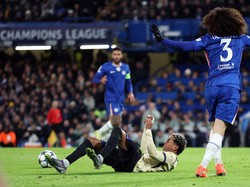 Dear Lamine Yamal, Lupakan Cucurella