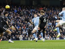 Turun Minum, Man City Ungguli Leeds 2-0