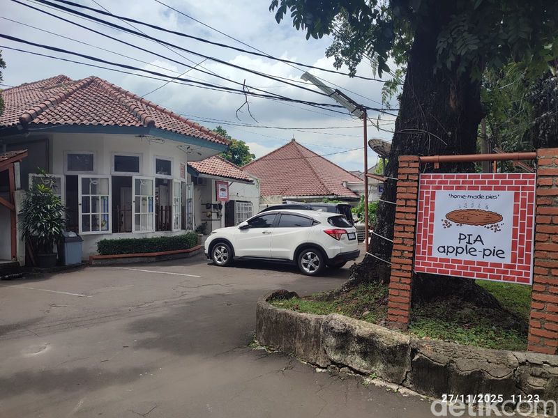 PIA Apple-Pie Bogor