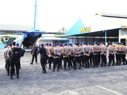 Polri Terjunkan 97 Ribu Personel untuk Penanganan Bencana di Sumatera