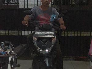 Kisah Andreas Driver Ojol Surabaya yang Terbantu Kredit Motor Terjangkau
