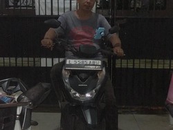 Kisah Andreas Driver Ojol Surabaya yang Terbantu Kredit Motor Terjangkau