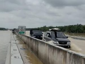 Jalan Tol Binjai-Brandan Sudah Bisa Dilewati Meski Masih Banjir