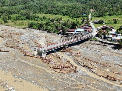 Jembatan Beutong Ateuh Nagan Raya Putus Diterjang Banjir Bandang