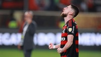 Jorginho membawa Flamengo memenangi Copa Libertadores 2025 usai mengalahkan Palmeiras 1-0 dalam final di Lima, Peru pada 29 November. Ia sebelumnya memenangi Liga Champions pada 2021 bersama Chelsea. Foto: Getty Images/Hector Vivas