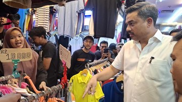 Berita dari Detik Finance: Usai Pasar Senen, Menteri UMKM Bakal Cek Pusat Thrifting di Bandung-Bali