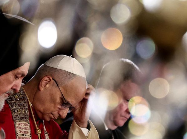 Momen Paus Leo XIV Hadiri Liturgi Ilahi Pertama di Istanbul