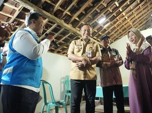 PLN Nyalakan Asa Warga Sragen Lewat Program Berbagi Cahaya