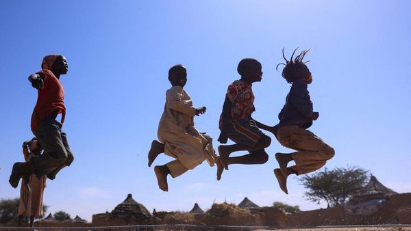 Potret Anak Pengungsi Sudan, Bertahan Hidup di Tengah Konflik yang Tak Kunjung Usai