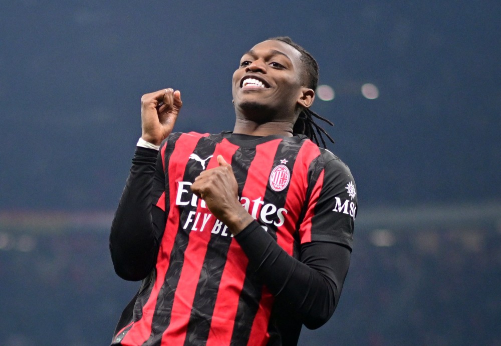 Leao Dilepas? Milan Pasang Harga Fantastis!