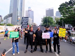 Aksi Berani Anggy Umbara Jelang Rilis Film Ozora