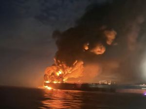 Drone Laut Ukraina Hantam Dua Kapal Armada Bayangan Rusia