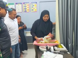 Jabar Hari Ini: Geger Tangis Bayi di Teras Musala Lembang