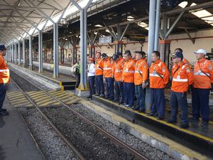 KAI Daop 8 Surabaya Lakukan Inspeksi Lintas Jelang Masa Angkutan Nataru