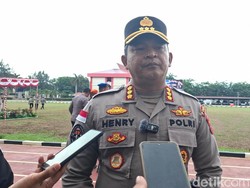 Mabuk, Polisi di Sikka Pukul Wanita Pakai Popor Senjata Api