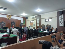 Keluarga Ungkap Banyak Luka pada Jenazah Brigadir Nurhadi