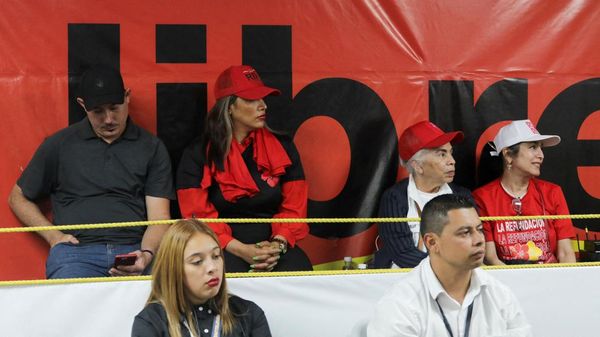 Honduras Gelar Pemilu, Pendukung Rixi Moncada Meriahkan TPS