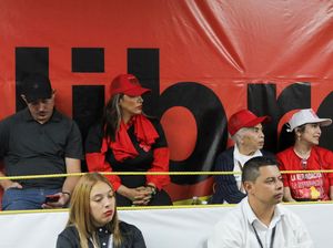 Honduras Gelar Pemilu, Pendukung Rixi Moncada Meriahkan TPS