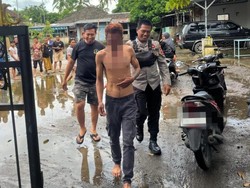 Pria Asal Lombok Tengah Dihajar Massa gegara Curi Beras