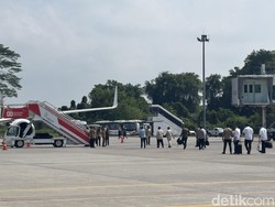 Prabowo Lanjut ke Sumbar, Tinjau Korban Banjir Usai Kunjungi Sumut-Aceh