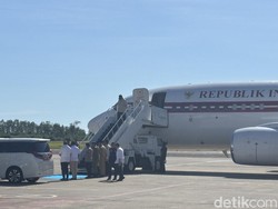Prabowo Tiba di Bandara Minangkabau, Akan Cek Posko Korban Banjir